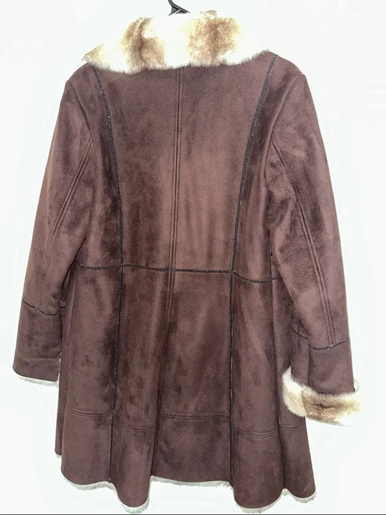Ellen Tracy Faux Shearling Faux Fur Women’s Dark Brown Coat Size M - Picture 8 of 8